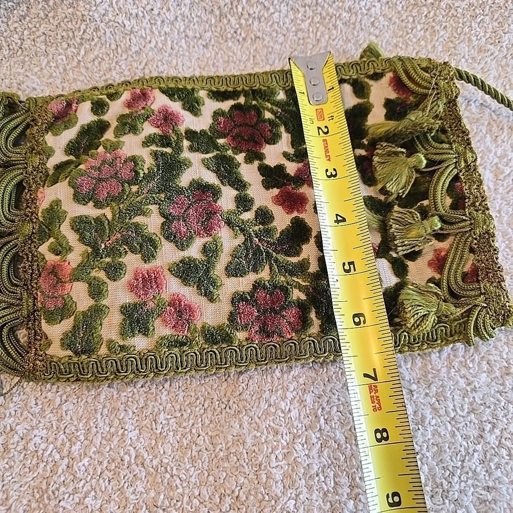 Vintage Carpet Bags Of America‎ Bag Purse Green Pink Floral Tassels Boho  Lined